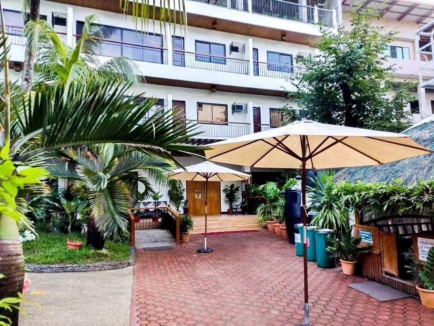 Jurias Garden Hotel Ел Нидо Екстериор снимка