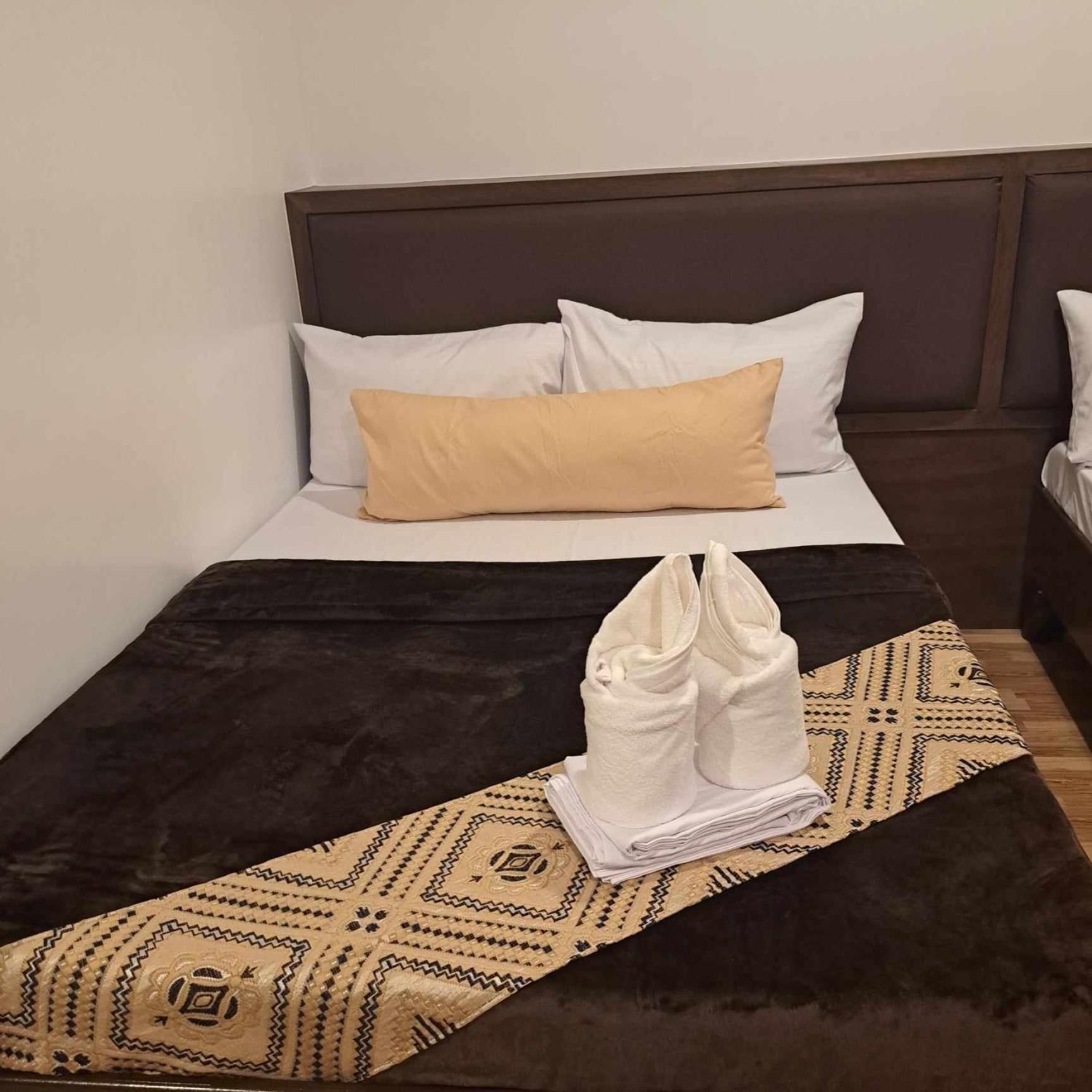 Jurias Garden Hotel Ел Нидо Екстериор снимка